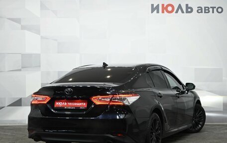 Toyota Camry, 2019 год, 3 400 000 рублей, 7 фотография
