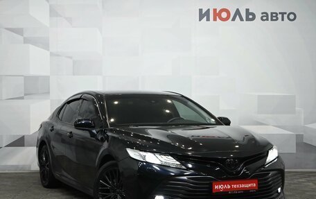 Toyota Camry, 2019 год, 3 400 000 рублей, 4 фотография