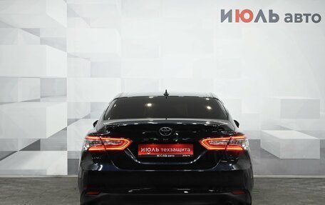 Toyota Camry, 2019 год, 3 400 000 рублей, 6 фотография