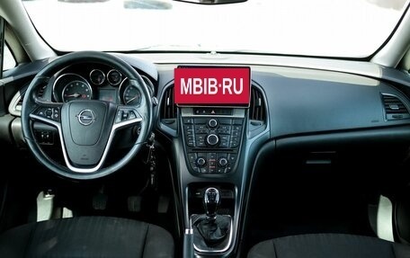Opel Astra J, 2014 год, 639 000 рублей, 8 фотография