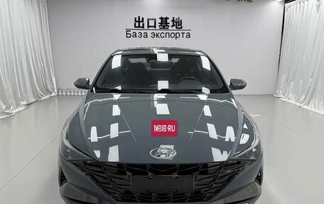 Hyundai Elantra, 2022 год, 1 220 000 рублей, 2 фотография
