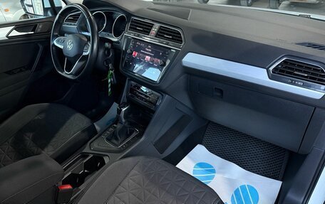 Volkswagen Tiguan II, 2020 год, 2 495 000 рублей, 16 фотография