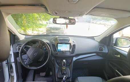 Ford Kuga III, 2016 год, 2 050 000 рублей, 12 фотография
