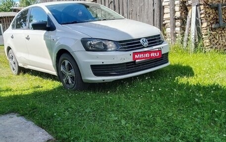 Volkswagen Polo VI (EU Market), 2014 год, 650 000 рублей, 4 фотография