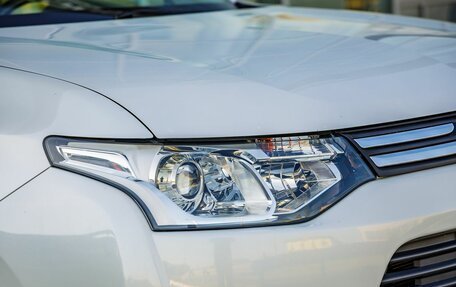 Mitsubishi Outlander III рестайлинг 3, 2013 год, 1 798 000 рублей, 11 фотография