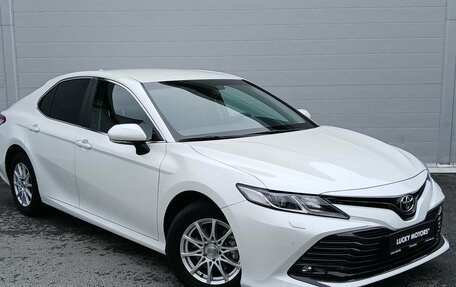 Toyota Camry, 2019 год, 3 124 000 рублей, 3 фотография