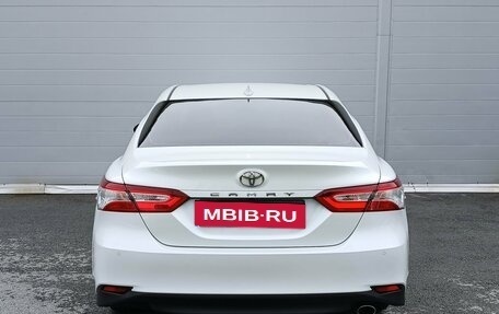 Toyota Camry, 2019 год, 3 124 000 рублей, 5 фотография