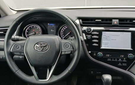 Toyota Camry, 2019 год, 3 124 000 рублей, 11 фотография