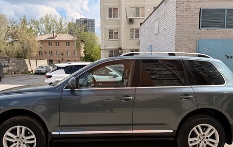Volkswagen Touareg III, 2005 год, 800 000 рублей, 3 фотография