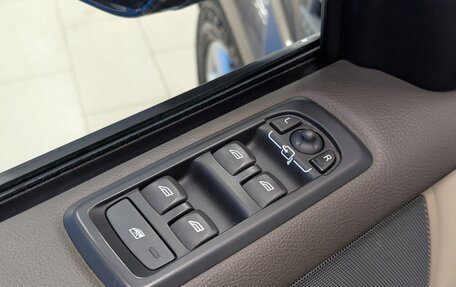 Land Rover Discovery IV, 2014 год, 3 890 000 рублей, 26 фотография