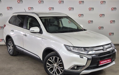 Mitsubishi Outlander III рестайлинг 3, 2015 год, 1 699 000 рублей, 1 фотография