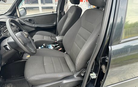 Chevrolet Niva I рестайлинг, 2011 год, 450 000 рублей, 8 фотография
