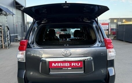 Toyota Land Cruiser Prado 150 рестайлинг 2, 2012 год, 2 700 000 рублей, 11 фотография