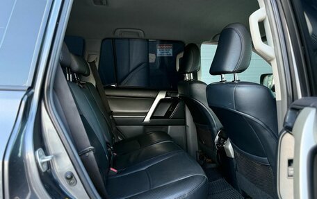 Toyota Land Cruiser Prado 150 рестайлинг 2, 2012 год, 2 700 000 рублей, 26 фотография