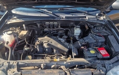 Ford Maverick, 2005 год, 300 000 рублей, 9 фотография