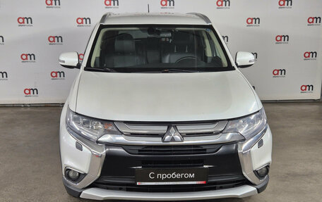 Mitsubishi Outlander III рестайлинг 3, 2015 год, 1 699 000 рублей, 2 фотография
