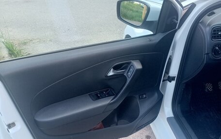 Volkswagen Polo VI (EU Market), 2017 год, 875 000 рублей, 9 фотография