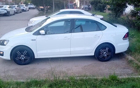 Volkswagen Polo VI (EU Market), 2017 год, 875 000 рублей, 4 фотография