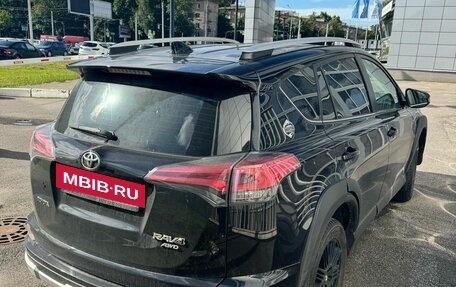 Toyota RAV4, 2018 год, 2 590 000 рублей, 4 фотография
