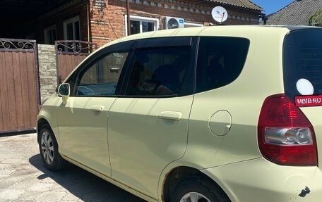 Honda Fit III, 2002 год, 259 000 рублей, 1 фотография