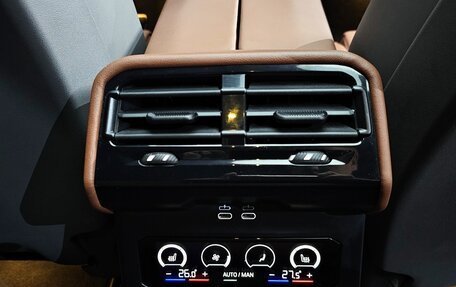BMW 5 серия, 2024 год, 5 900 000 рублей, 18 фотография