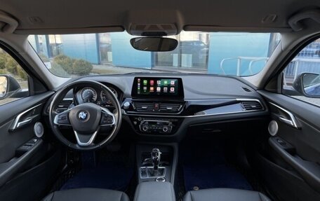 BMW 1 серия, 2022 год, 1 950 000 рублей, 14 фотография