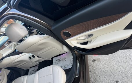 Mercedes-Benz E-Класс, 2016 год, 2 900 000 рублей, 15 фотография