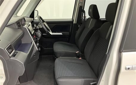 Toyota Roomy I, 2021 год, 920 300 рублей, 13 фотография