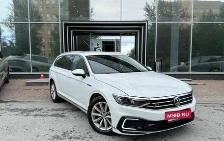 Volkswagen Passat B8 рестайлинг, 2020 год, 2 199 000 рублей, 3 фотография