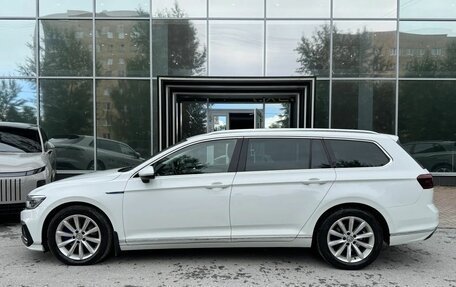 Volkswagen Passat B8 рестайлинг, 2020 год, 2 199 000 рублей, 9 фотография