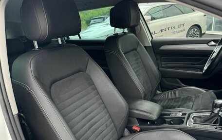 Volkswagen Passat B8 рестайлинг, 2020 год, 2 199 000 рублей, 29 фотография