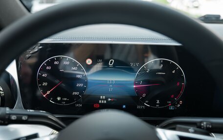 Mercedes-Benz V-Класс, 2026 год, 14 250 000 рублей, 8 фотография