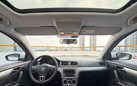 Volkswagen Lavida, 2014 год, 1 211 006 рублей, 14 фотография