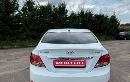 Hyundai Solaris II рестайлинг, 2013 год, 950 000 рублей, 5 фотография