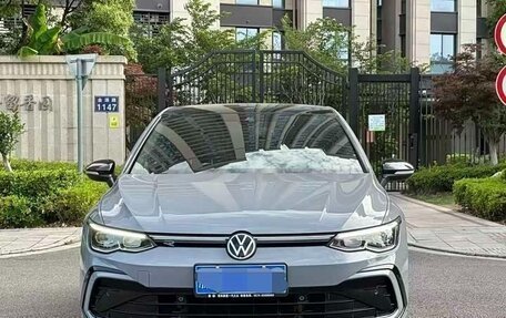 Volkswagen Golf VIII, 2021 год, 1 450 006 рублей, 2 фотография