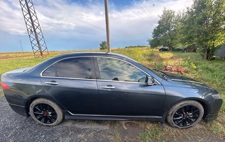 Honda Accord VII рестайлинг, 2004 год, 600 000 рублей, 3 фотография