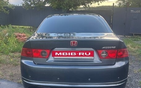 Honda Accord VII рестайлинг, 2004 год, 600 000 рублей, 2 фотография