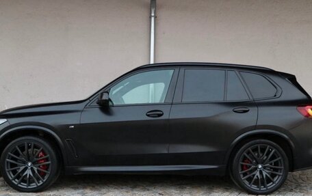 BMW X5, 2022 год, 9 800 000 рублей, 2 фотография
