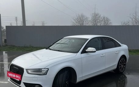 Audi A4, 2012 год, 1 099 000 рублей, 9 фотография
