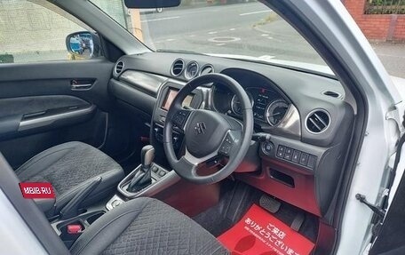 Suzuki Escudo IV, 2022 год, 1 486 000 рублей, 10 фотография