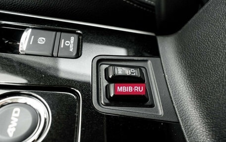 Mitsubishi Outlander III рестайлинг 3, 2018 год, 2 385 000 рублей, 26 фотография