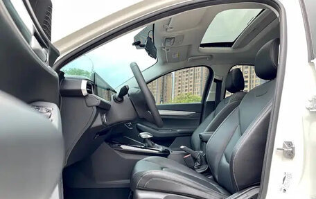 Ford Escort, 2022 год, 1 133 028 рублей, 8 фотография