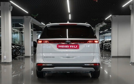 KIA Carnival, 2021 год, 3 250 000 рублей, 6 фотография