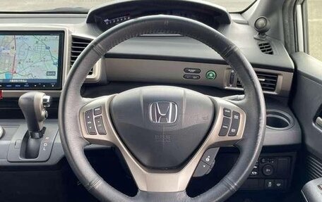Honda Freed I, 2015 год, 848 000 рублей, 8 фотография