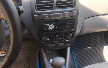 Hyundai Accent II, 2004 год, 370 000 рублей, 8 фотография