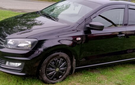 Volkswagen Polo VI (EU Market), 2017 год, 1 100 000 рублей, 6 фотография