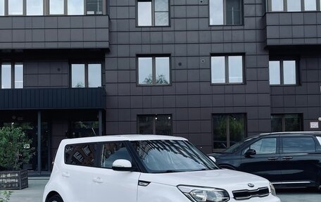 KIA Soul II рестайлинг, 2017 год, 1 000 000 рублей, 1 фотография
