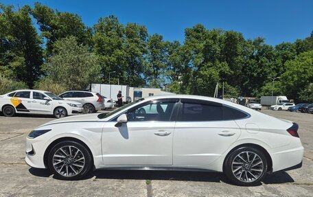 Hyundai Sonata VIII, 2021 год, 1 750 000 рублей, 3 фотография