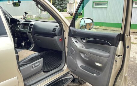 Toyota Land Cruiser Prado 120 рестайлинг, 2008 год, 1 850 000 рублей, 10 фотография