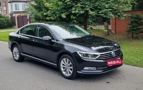 Volkswagen Passat B8 рестайлинг, 2019 год, 2 210 000 рублей, 6 фотография